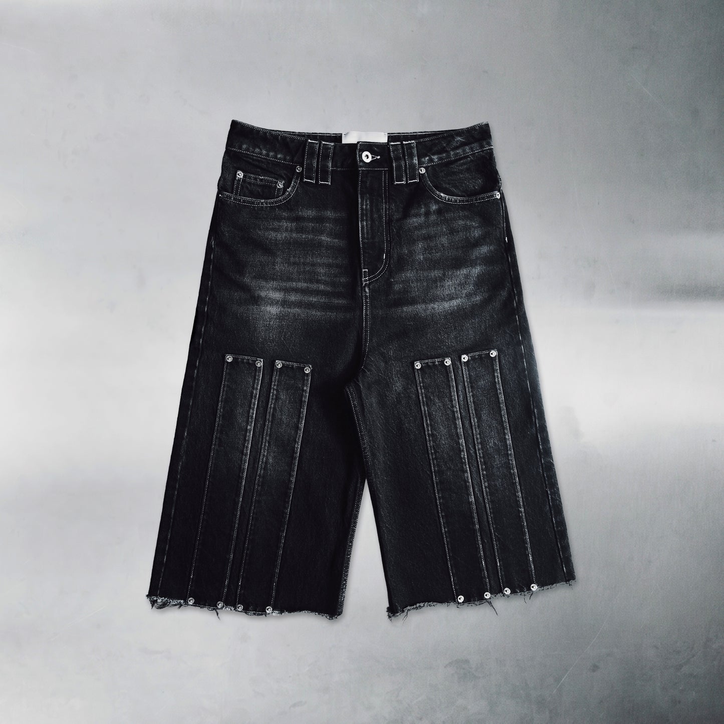 01-99 ABANDON DENIM SHORTS - Black