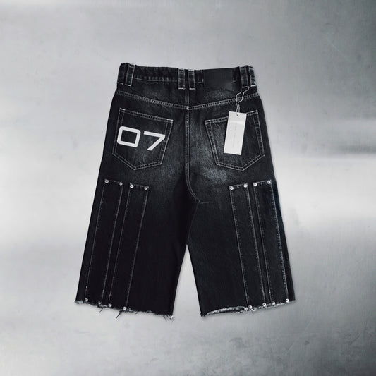 01-99 ABANDON DENIM SHORTS - Black