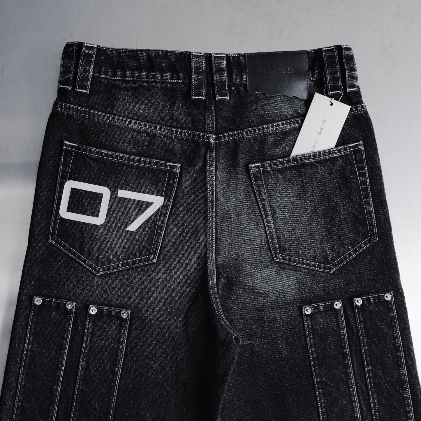01-99 ABANDON DENIM SHORTS - Black