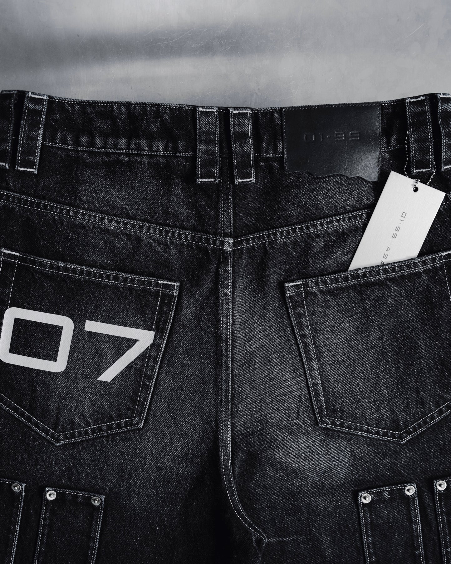 01-99 ABANDON DENIM SHORTS - Black